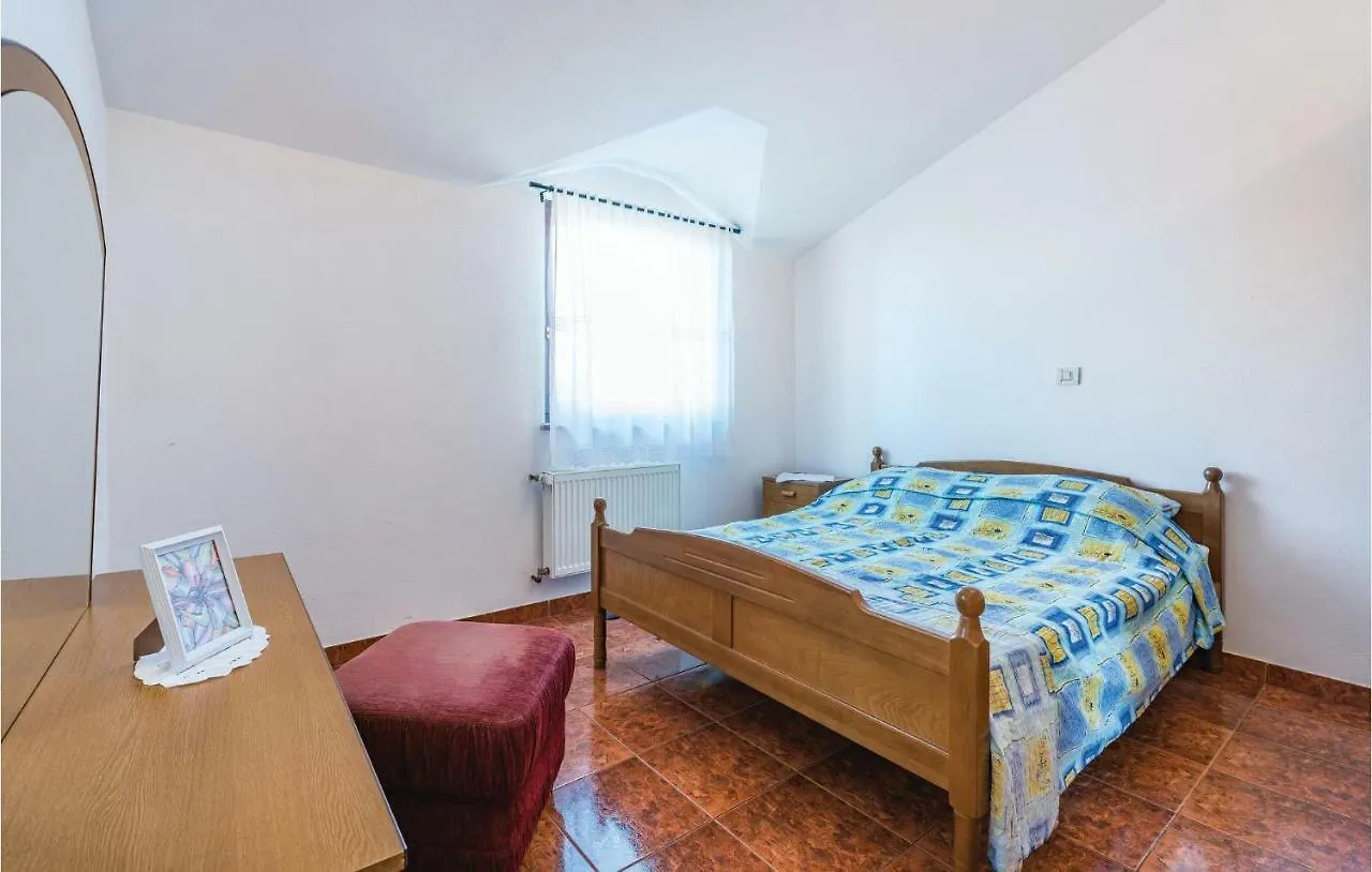 Awesome Apartment In Rovinj With 3 Bedrooms 0*,